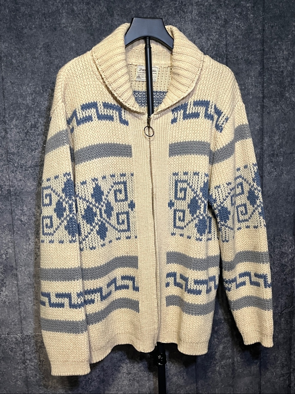 Pendleton Cream Zip-Up Sweater with Blue Geometric Pattern